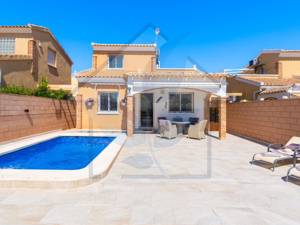 Villa i Orihuela Costa, Alicante - bilde 1